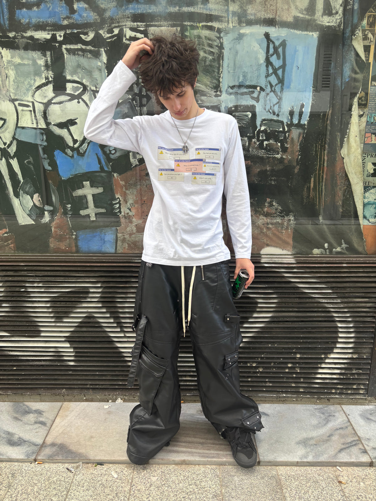 "Regret" white longsleeve